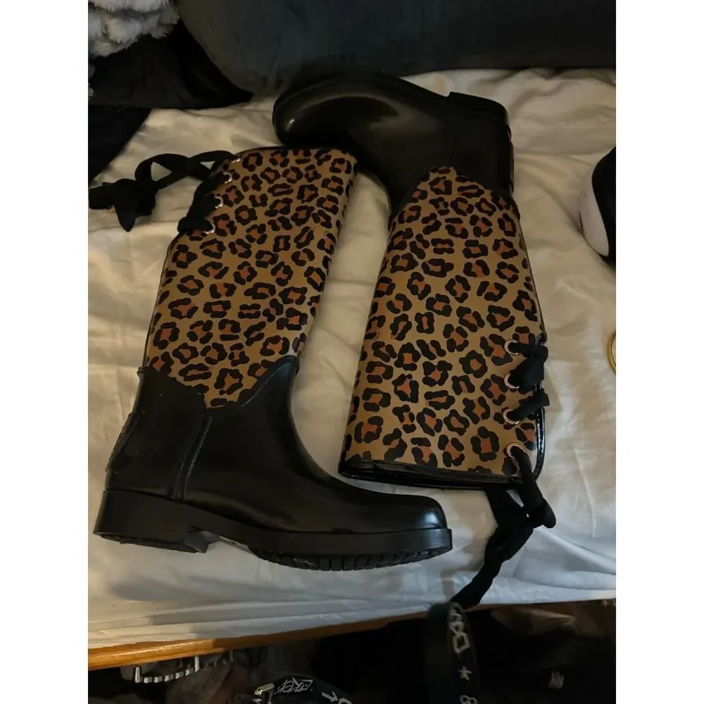 Sz 7.5/38 EUR Coach tristee lace up leopard animal print rain snow boots